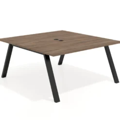 Mesa de oficina doble UvePro fondo 166, cantos rectos, estructura negra