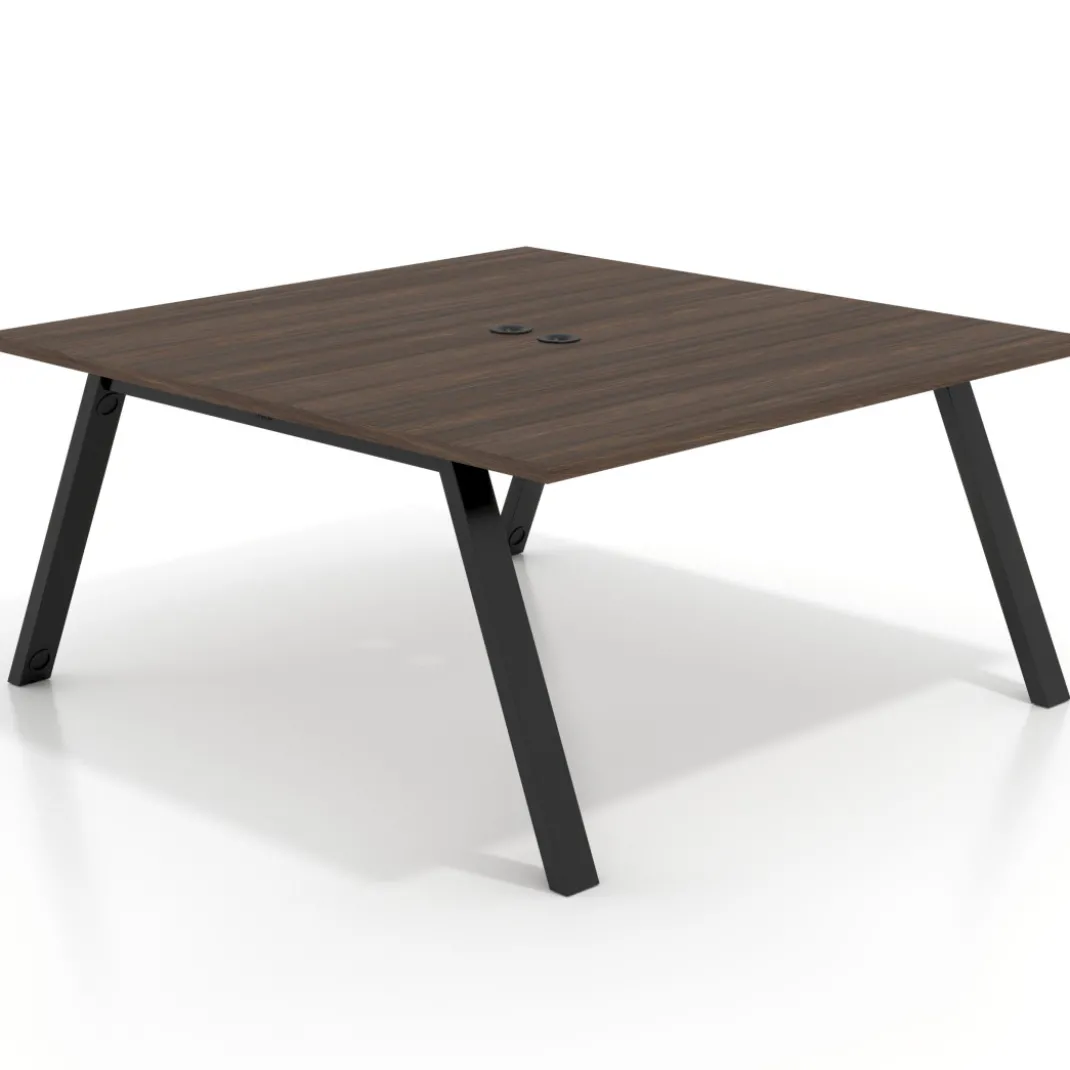 Mesa de oficina doble UvePro fondo 166, cantos rectos, estructura negra