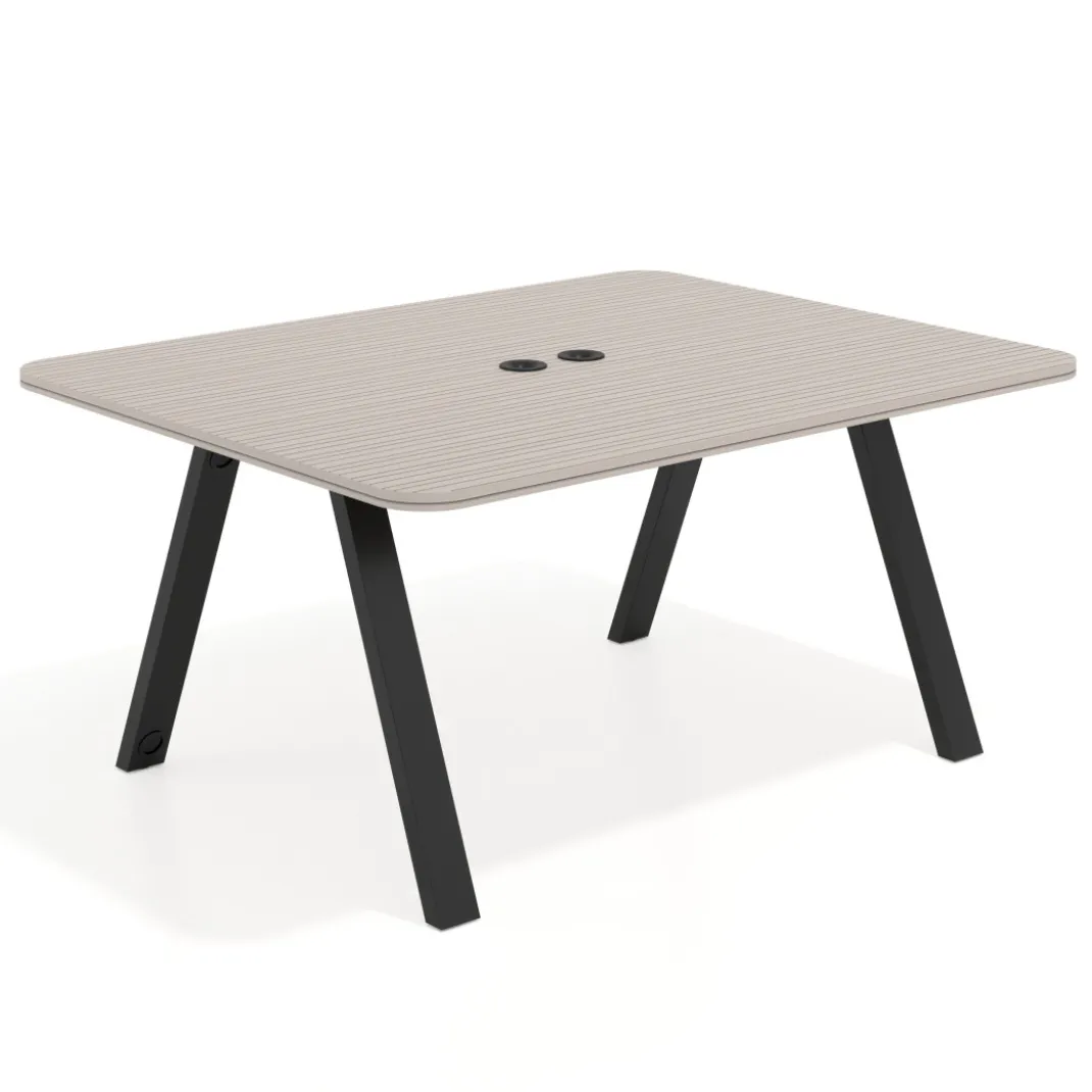 Mesa de oficina doble UvePro fondo 126, cantos redondeados, estructura negra