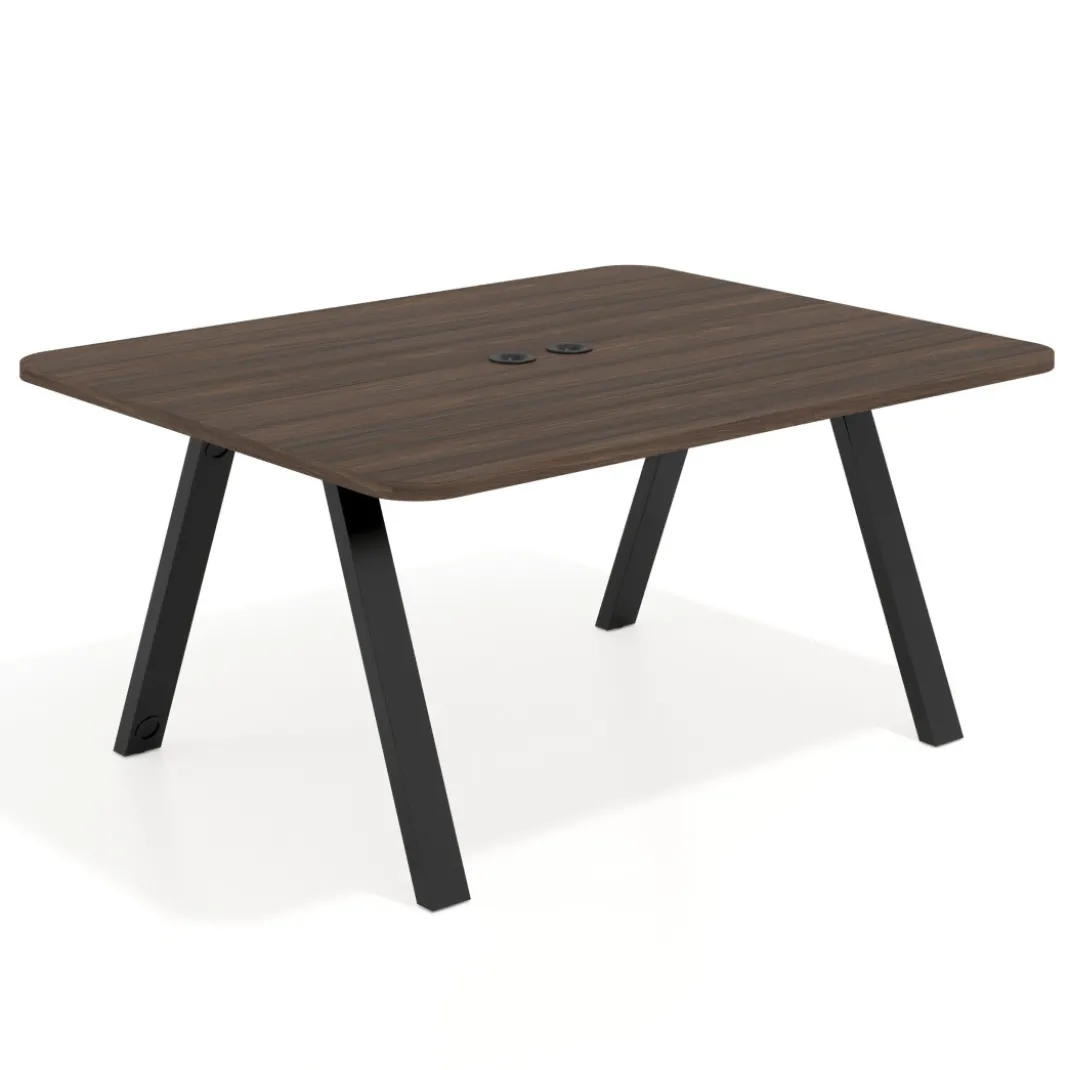 Mesa de oficina doble UvePro fondo 126, cantos redondeados, estructura negra