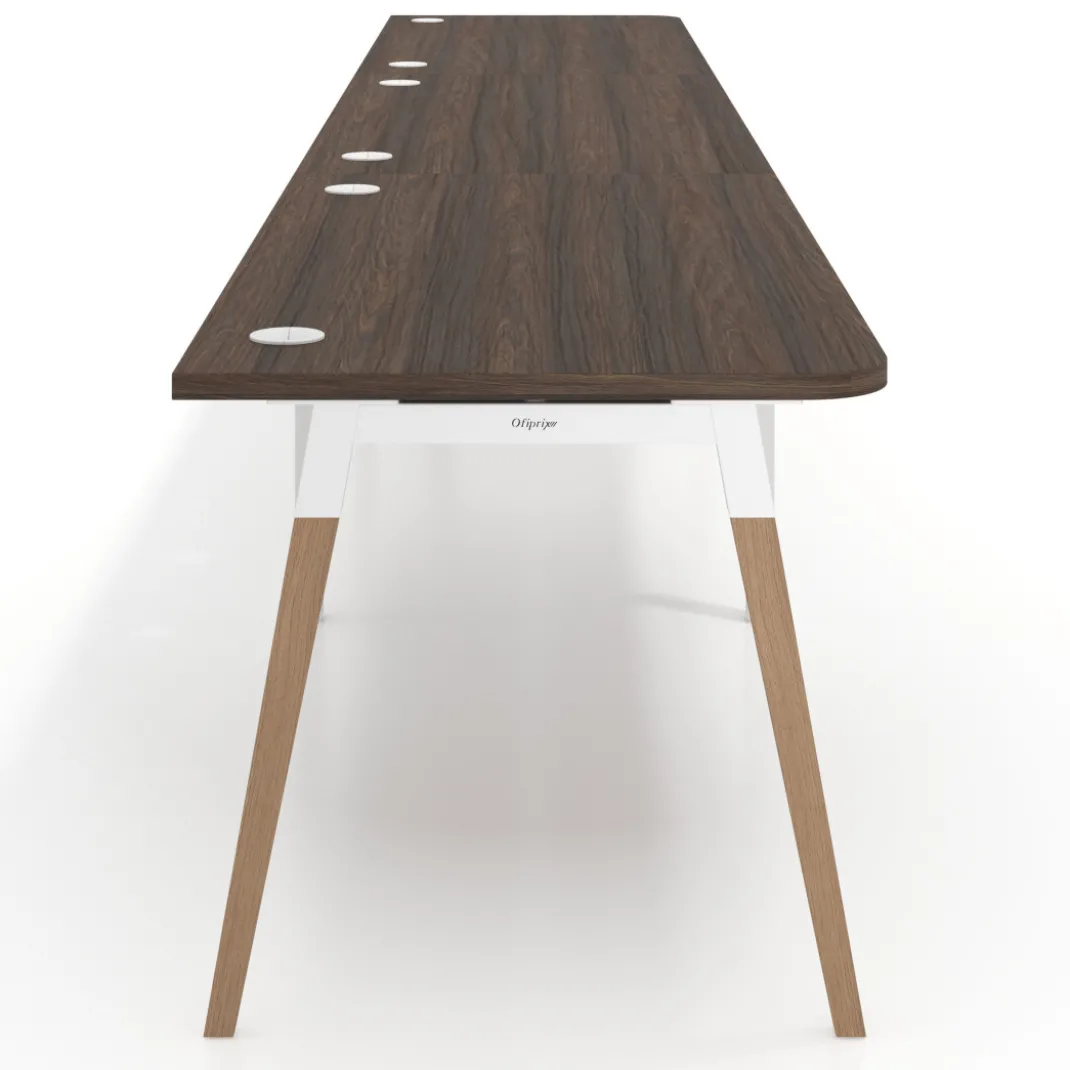Mesa de oficina en continuidad Arki triple con bordes redondeados, fondo 80cm