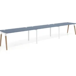 Mesa de oficina en continuidad Arki triple, patas de madera, fondo 80cm