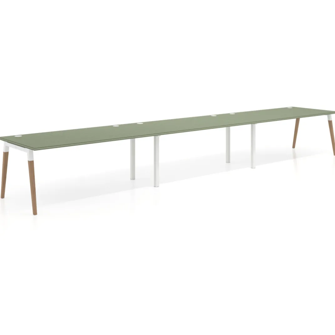 Mesa de oficina en continuidad Arki triple, patas de madera, fondo 100cm
