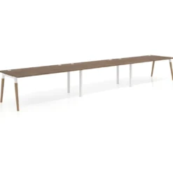 Mesa de oficina en continuidad Arki triple, patas de madera, fondo 100cm