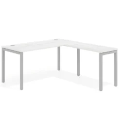 Mesa de oficina en L Kube fondo 68cm con ala estrecha, estructura aluminio