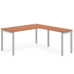 Mesa de oficina en L Kube fondo 68cm con ala estrecha, estructura aluminio