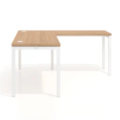Mesa de oficina en L Kube fondo 68cm con ala estrecha, estructura blanco