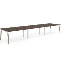 Mesa de oficina multipuesto Arki triple, fondo 126 cm, patas de madera