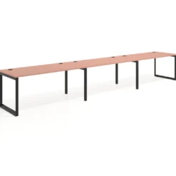Mesa de oficina progresiva Delta triple, fondo 80cm, estructura negra