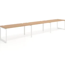 Mesa de oficina progresiva Delta triple, fondo 80cm, estructura blanca