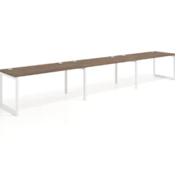 Mesa de oficina progresiva Delta triple, fondo 80cm, estructura blanca