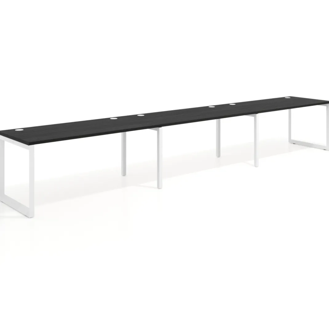 Mesa de oficina progresiva Delta triple, fondo 80cm, estructura blanca