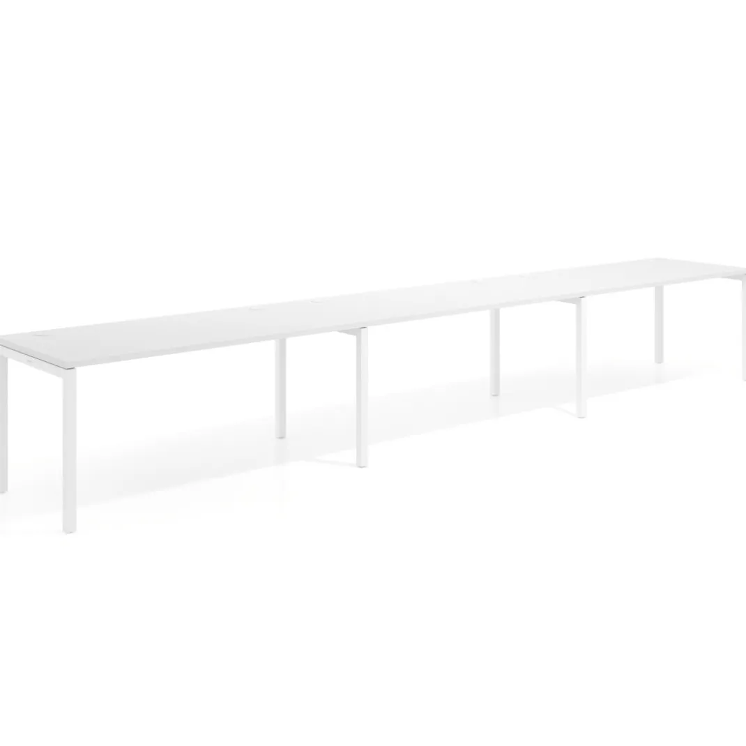 Mesa de oficina progresiva triple Kube, fondo 80cm, estructura blanca