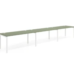 Mesa de oficina progresiva triple Kube, fondo 80cm, estructura blanca