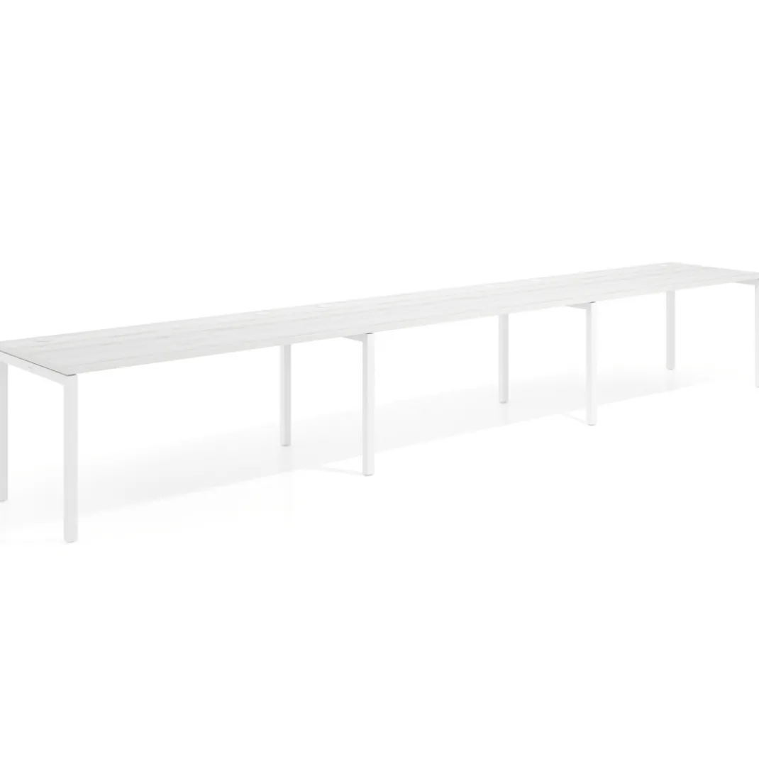 Mesa de oficina progresiva triple Kube, fondo 80cm, estructura blanca