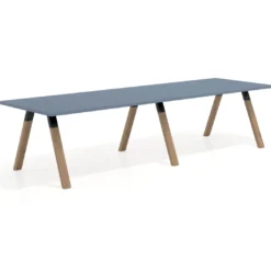 Mesa de oficina progresiva UvePro doble, fondo 100cm, estructura negra, patas de madera