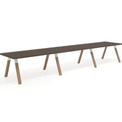 Mesa de oficina progresiva UvePro triple, fondo 100cm, estructura blanca, patas de madera