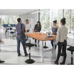 Mesa de Reuniones Elevable Erghos Core estructura blanca canto curvo