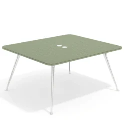 Mesa de reuniones Tekno fondo 140, patas aluminio inyectado, estructura cromada