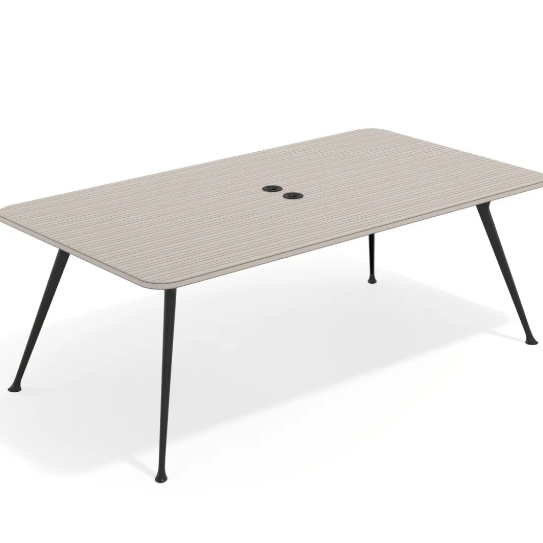 Mesa de reuniones Tekno gran formato, fondo 120, patas aluminio inyectado, estructura negra