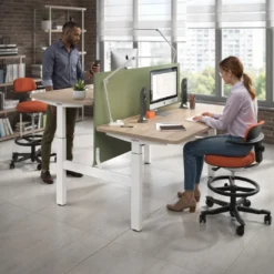 Mesa Multipuesto Elevable eléctrica Erghos Motion estructura blanca 4 cantos curvos