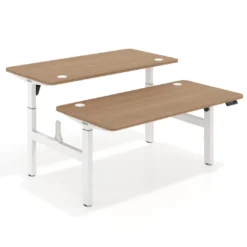 Mesa Multipuesto Elevable eléctrica Erghos Motion estructura blanca 4 cantos curvos