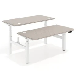 Mesa Multipuesto Elevable eléctrica Erghos Motion Pro estructura blanca 2 cantos curvos