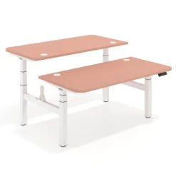 Mesa Multipuesto Elevable eléctrica Erghos Motion Pro estructura blanca 2 cantos curvos