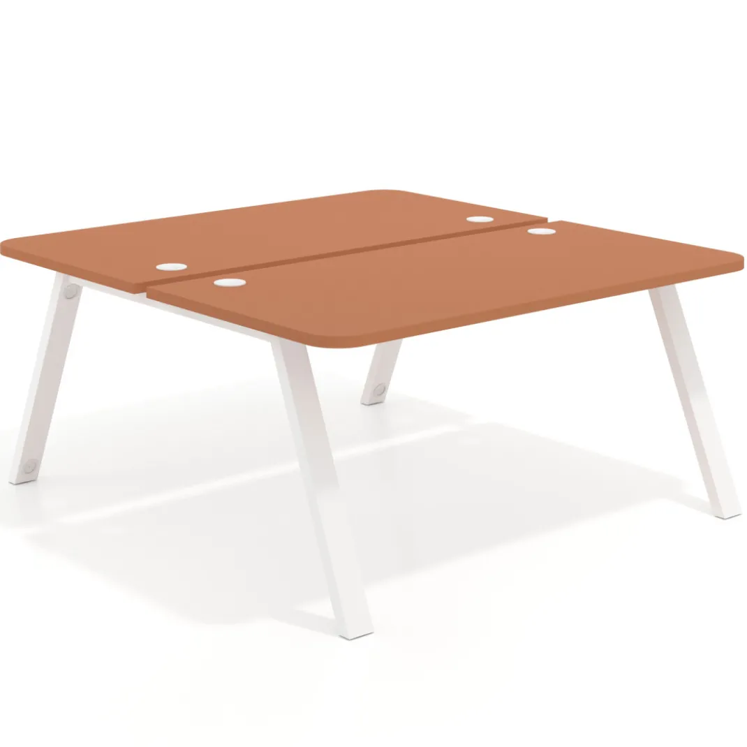 Mesa multipuesto UvePro Bench fondo 166 cm, sobre curvo, estructura blanca