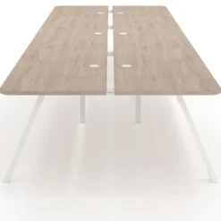 Mesa multipuesto UvePro Bench triple, fondo 166 cm, sobre curvo, estructura blanca
