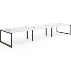 Mesa oficina multipuesto bench Delta triple, fondo 142cm, estructura negra