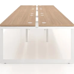 Mesa oficina multipuesto bench Delta triple, fondo 142cm, estructura blanca