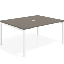 Mesa para coworking encimera continua fondo 126 cm estructura blanca