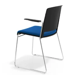 Silla Confidente tapizada con brazos Lotus