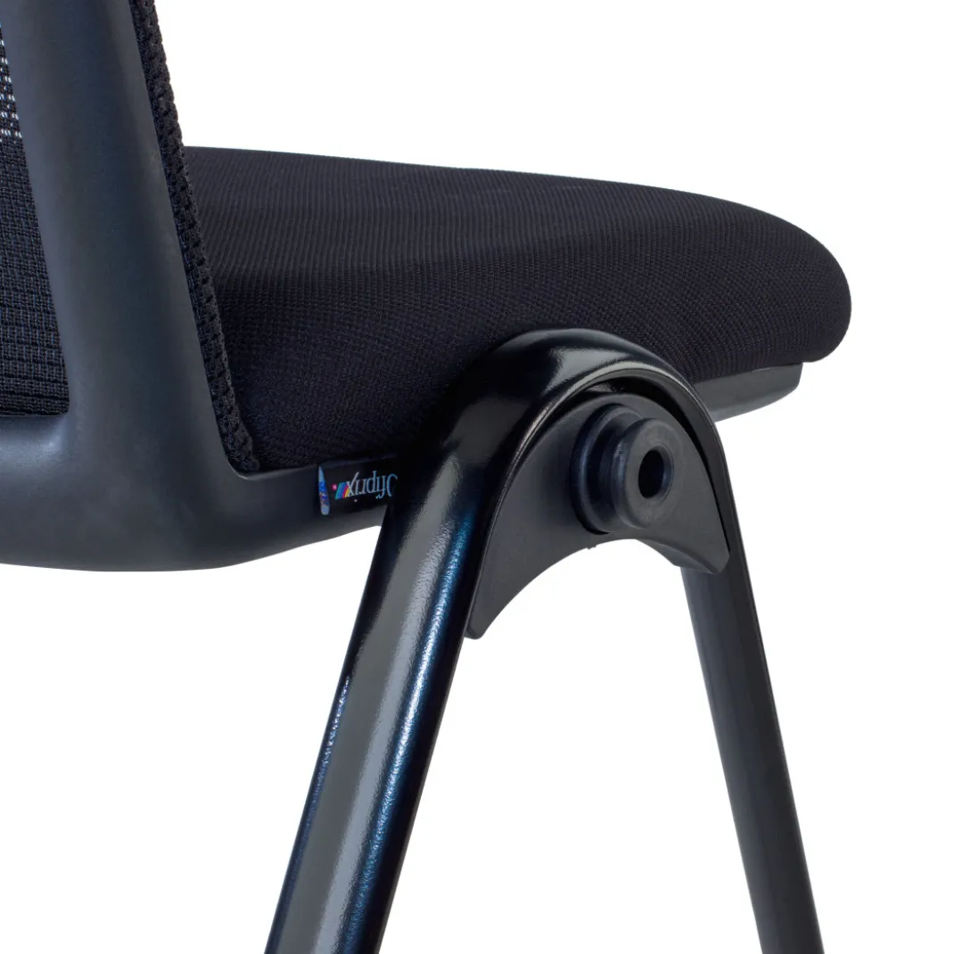 Silla de conferencias Versa, respaldo de red, apilable