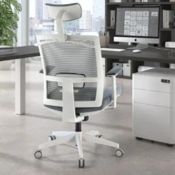 Silla de oficina Kendo white, brazos ajustables, reposacabezas, red